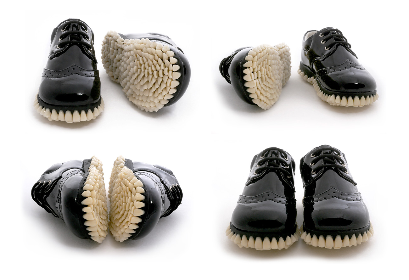 Ботинки с зубами для высших хищников